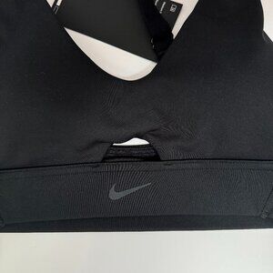 Nike Indy Plunge Cutout Workout Bra, XS NWT